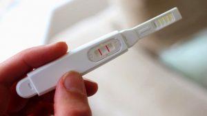 Akıntı Gebelik Belirtisi midir? 