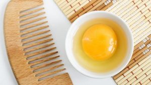 Yumurta Saça Faydalı mıdır? 3 Yumurta Maskesi Tarifi