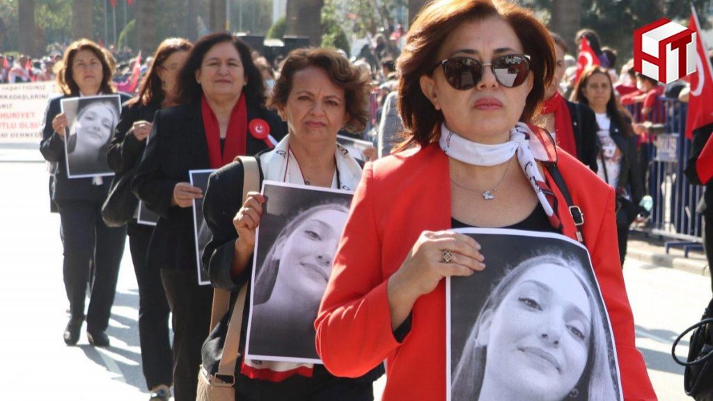 29 Ekim Geçit Töreninde Kadınlar Şebnem Şirin’i Unutmadı