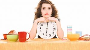 Hızlı Yemek Yemenin Zararları Nelerdir? 