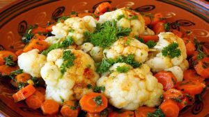 Kışın Sebze Yemeklerine Sağlık Katacak Tatlar 