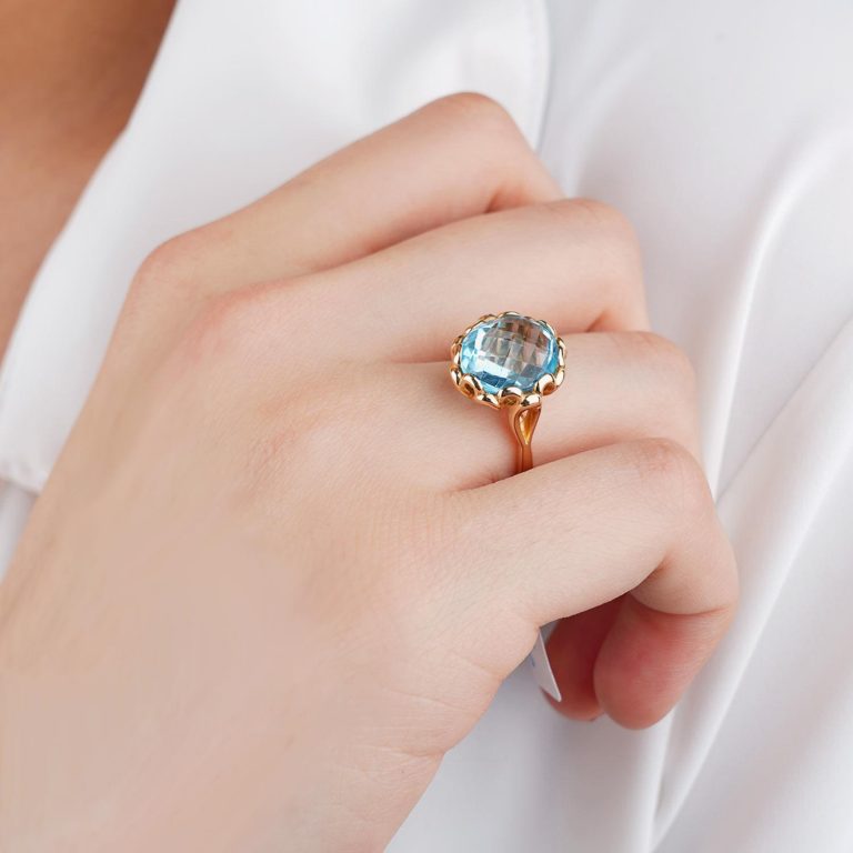 Renkli Taşlı Altın Yüzük ve Kolye Modelleri