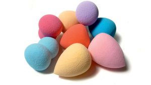 Kullanımı En Kolay En Başarılı 5 Makyaj Süngeri ve Fiyatı 