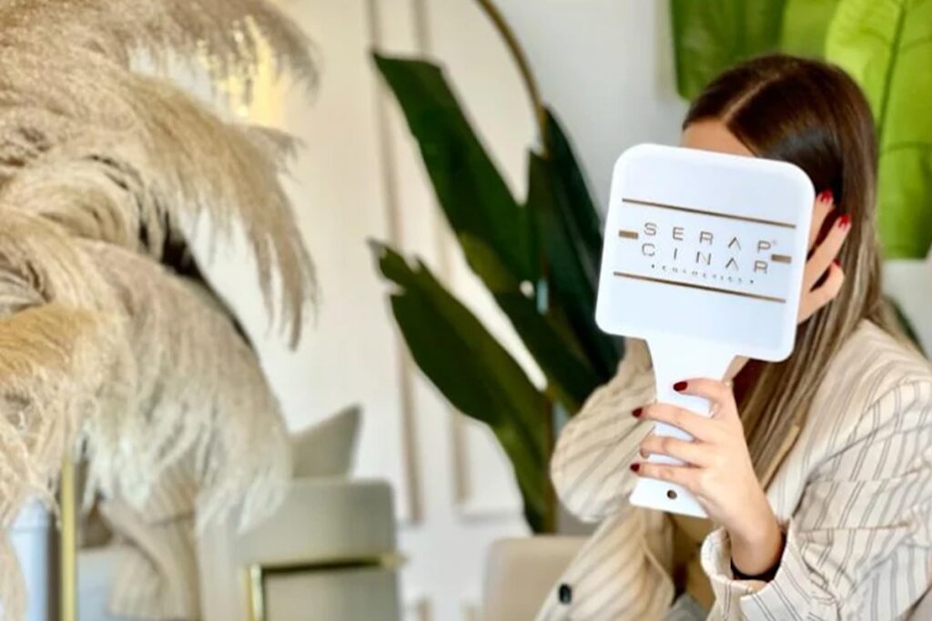 Serap Çınar Şikayet Başlıklarının Aksine, Uygulama Başarısıyla Öne Çıkıyor